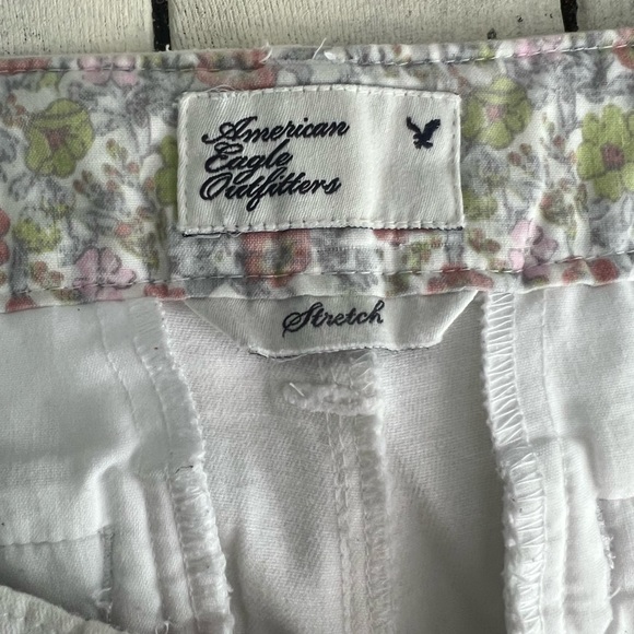 American Eagle Low-Waist Shorts - Picture 5 of 5